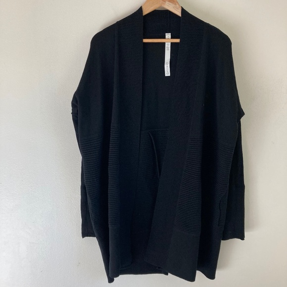 Lululemon 100% merino wool cardigan - Picture 1 of 10